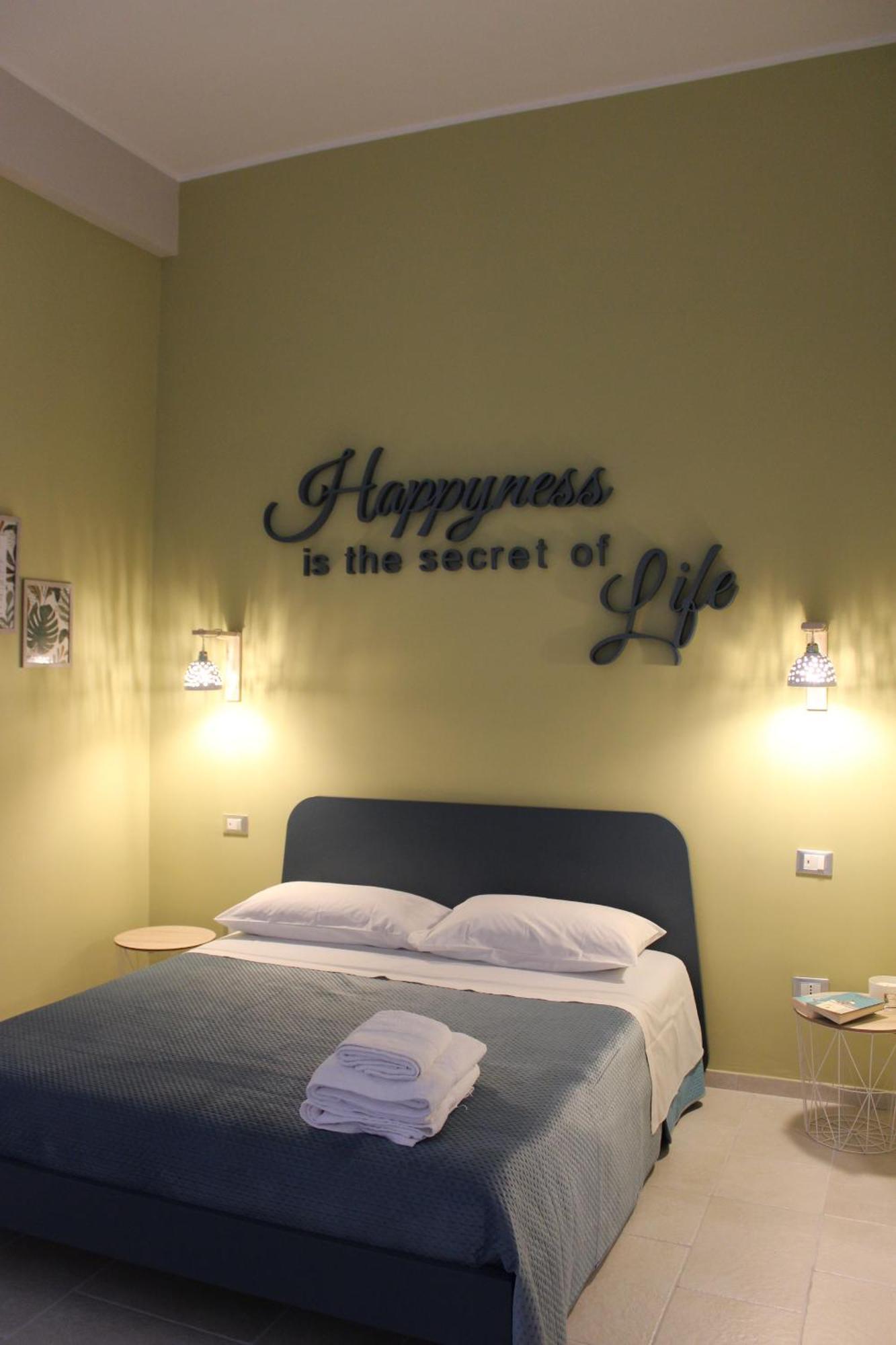 Happynesshouse_Locazione Turistica Apartman Trani Kültér fotó