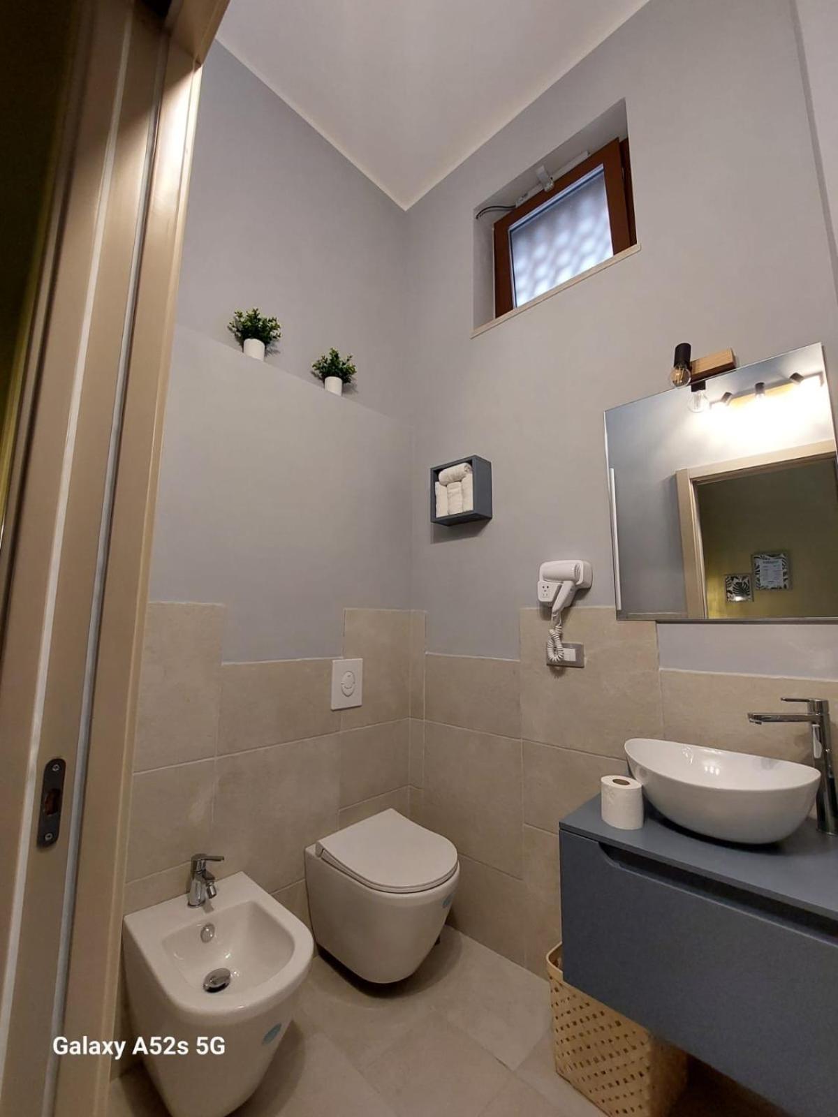 Happynesshouse_Locazione Turistica Apartman Trani Kültér fotó