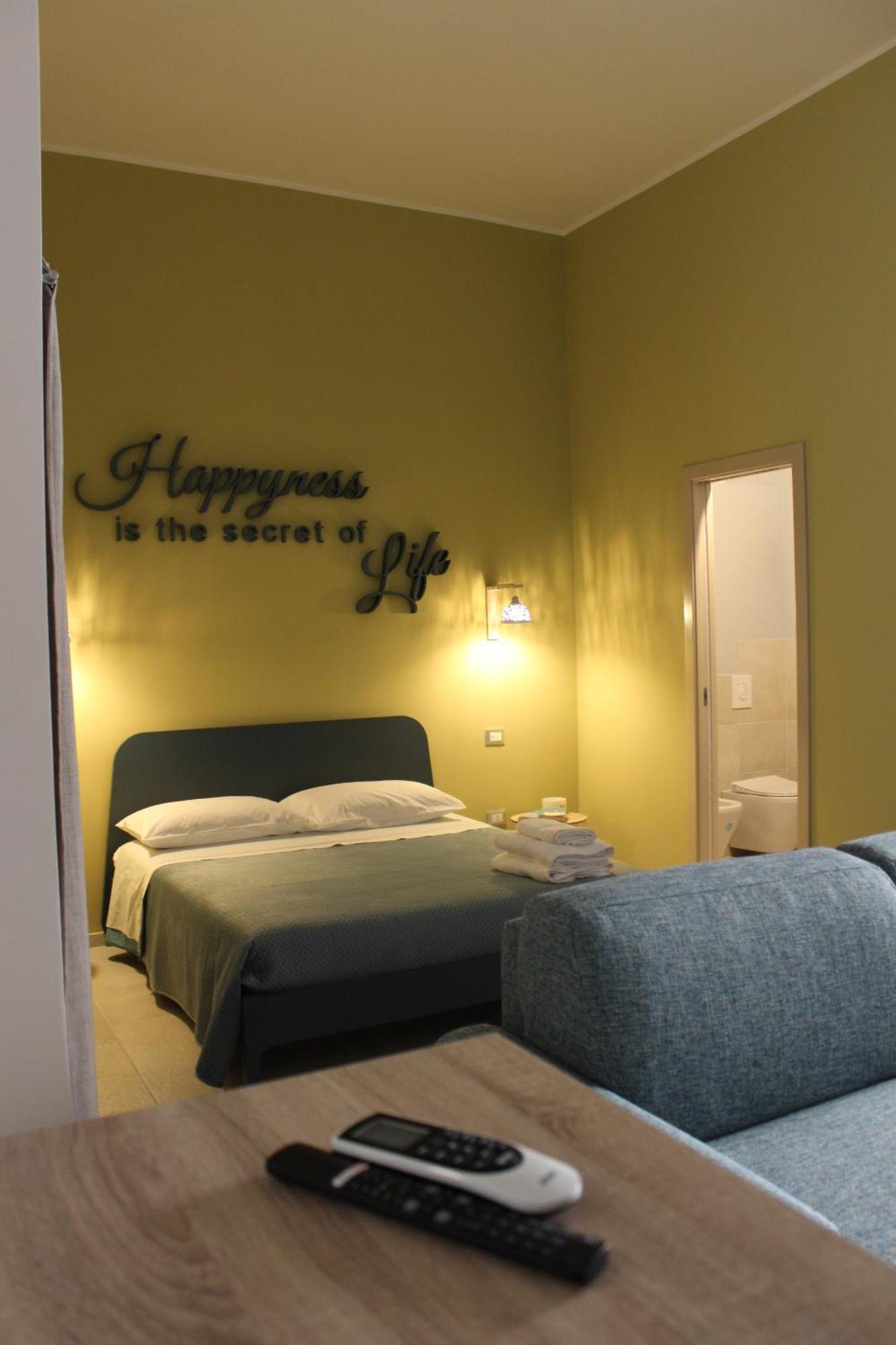 Happynesshouse_Locazione Turistica Apartman Trani Kültér fotó