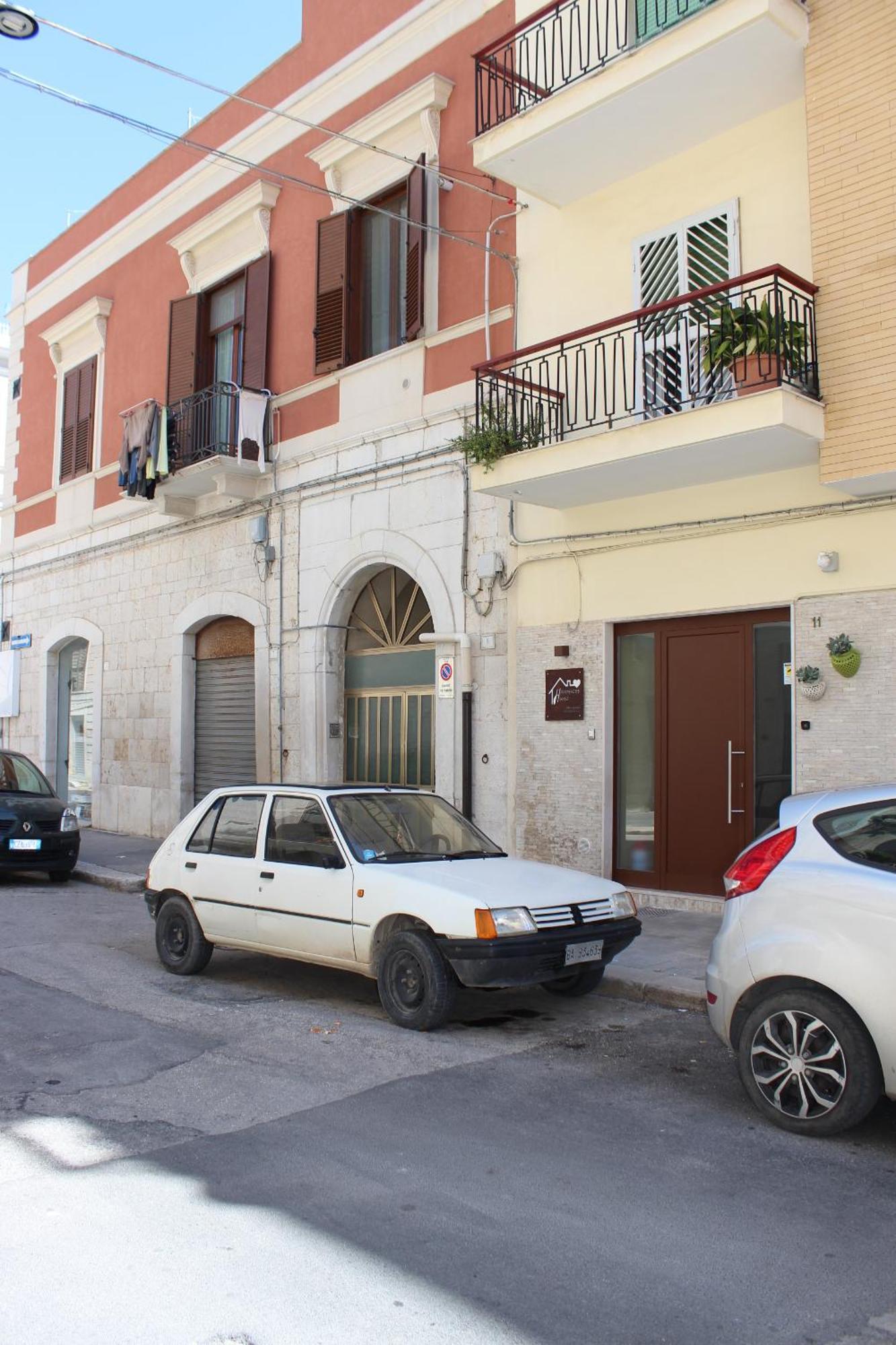 Happynesshouse_Locazione Turistica Apartman Trani Kültér fotó