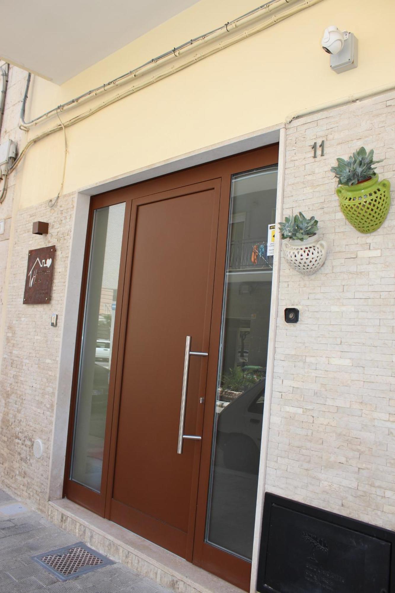 Happynesshouse_Locazione Turistica Apartman Trani Kültér fotó